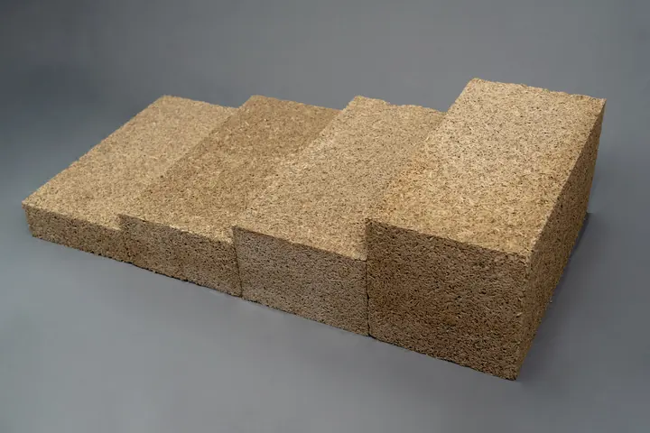 Blocs MULTICHANVRE de 10 à 30 cm, vue de biais